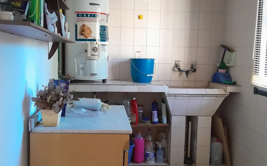 Casa en venta – Arnaldo 590