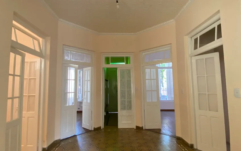 Casa en Venta en zona centrica ideal para uso Comercial