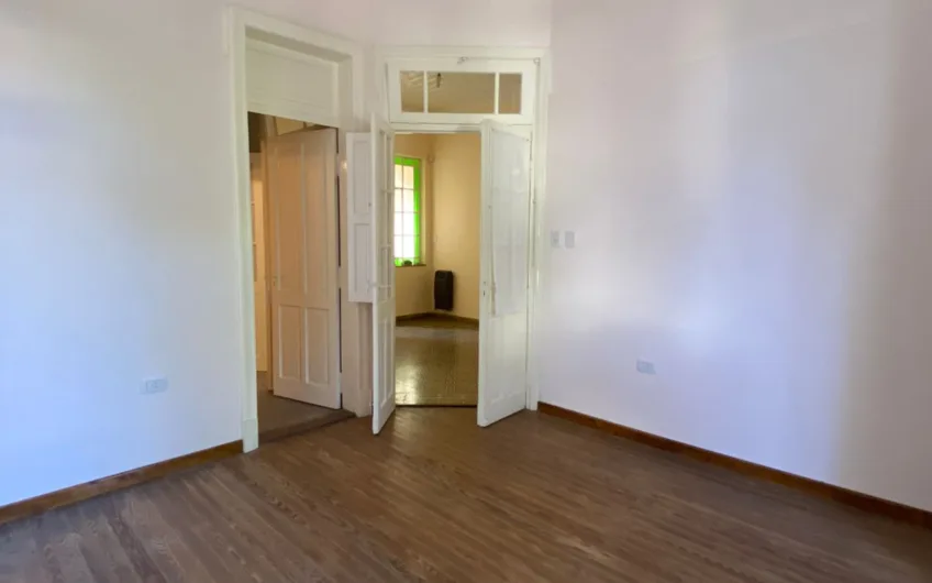 Casa en Venta en zona centrica ideal para uso Comercial