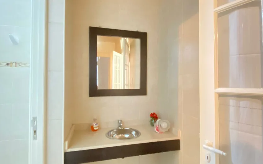 Casa en Venta en zona centrica ideal para uso Comercial