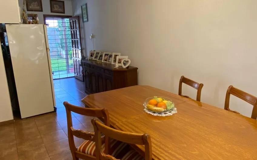 Venta de Casa en La Providencia – Fresnos 83