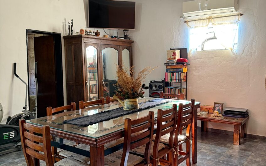 Casa Quinta con Departamentos Turísticos – Barrio La Calandria