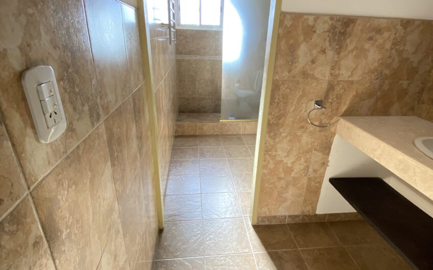 Casa Quinta en Venta en Vuelta de Obligado – Quincho y Pileta