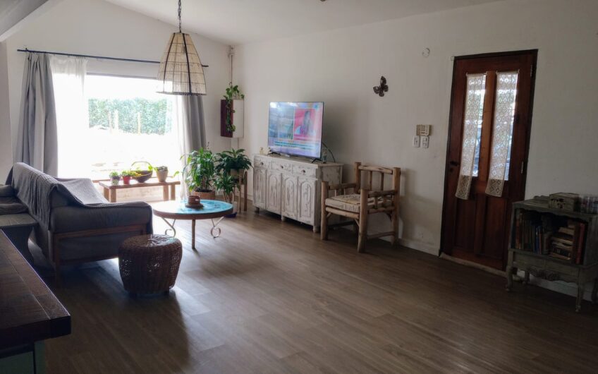 Casa Quinta en Venta en Villa Jardín | Terreno 2500 m² con Pileta