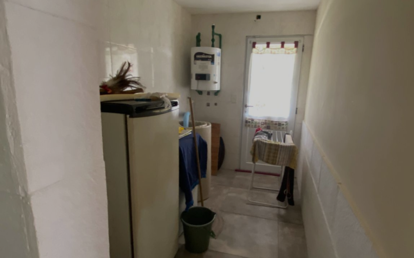 Casa en venta con pileta – Pago chico