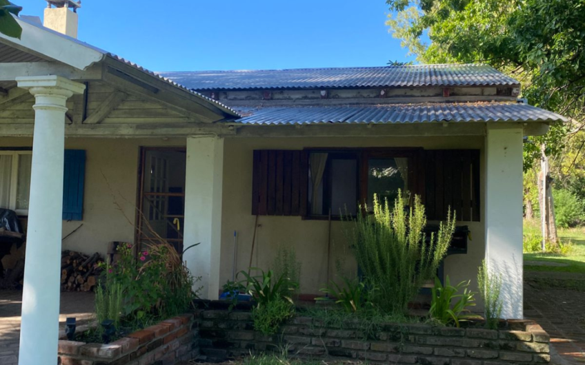 Campo de 11 hectáreas en venta con casas, cabañas, pecán y laguna natural