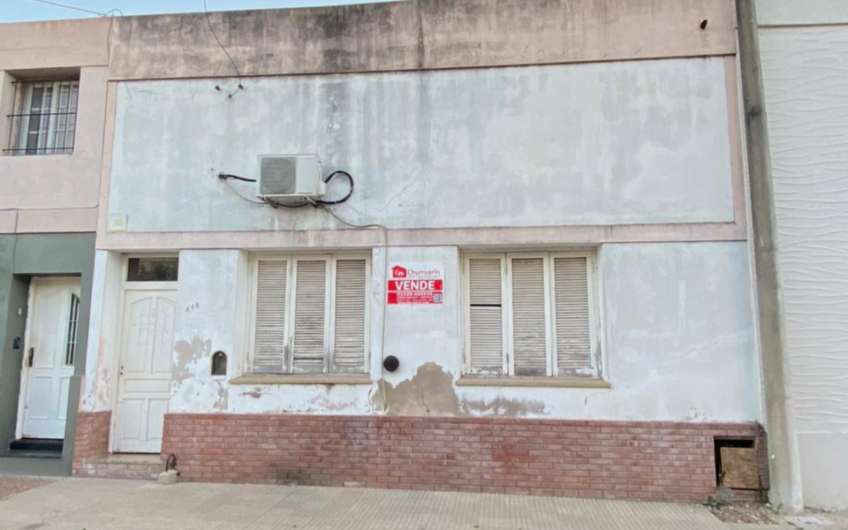 Casa a reciclar en venta en Saavedra 448 – Terreno de 297 m²
