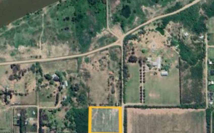 Lote de 13.015 m² sobre la barranca con vista al río en San Pedro