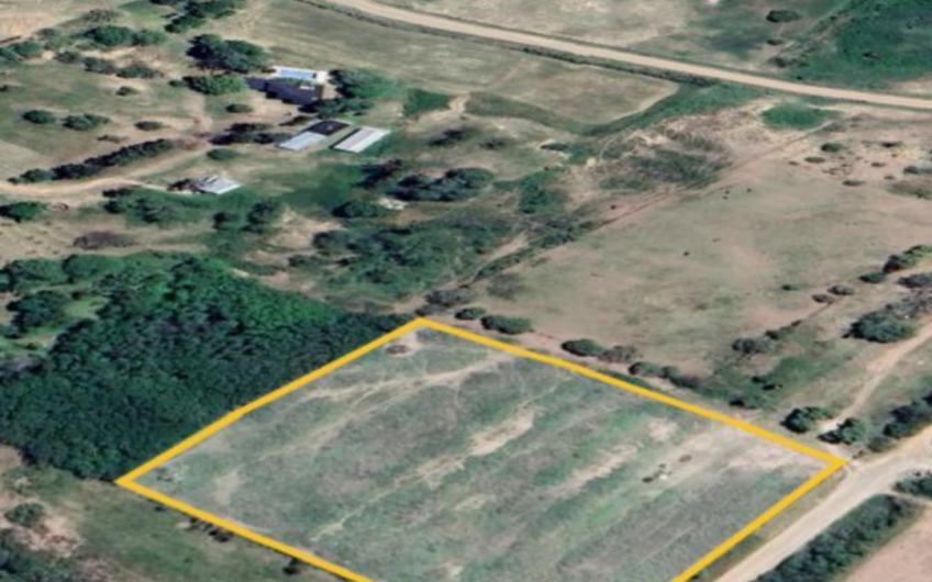 Lote de 13.015 m² sobre la barranca con vista al río en San Pedro